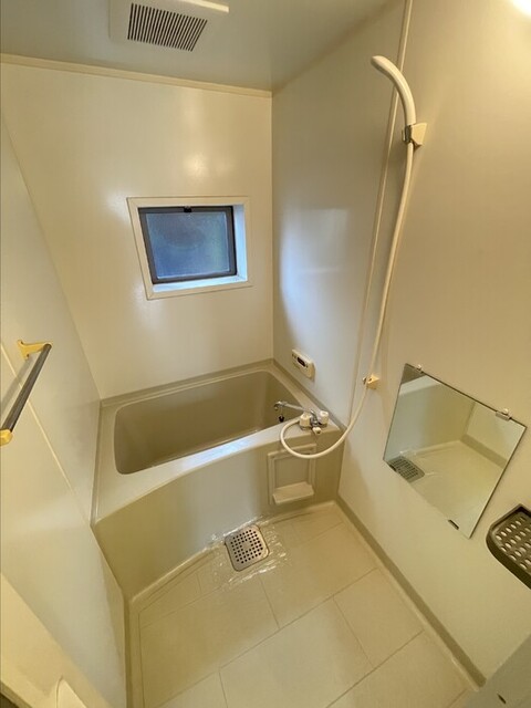 バス・シャワールーム　浴室