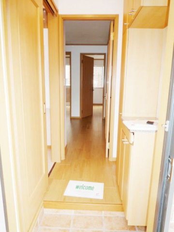 玄関　シンプルで使いやすい玄関です