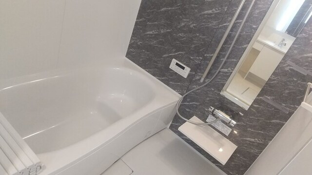 バス・シャワールーム　浴室