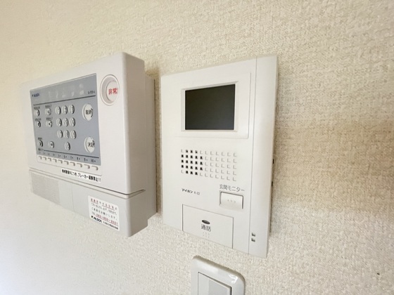 セキュリティ　※別号室の写真です
