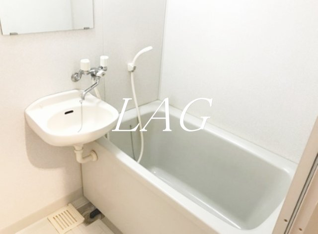 バス・シャワールーム　お風呂です。