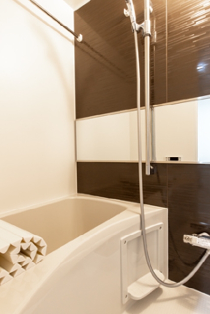 バス・シャワールーム　風呂
