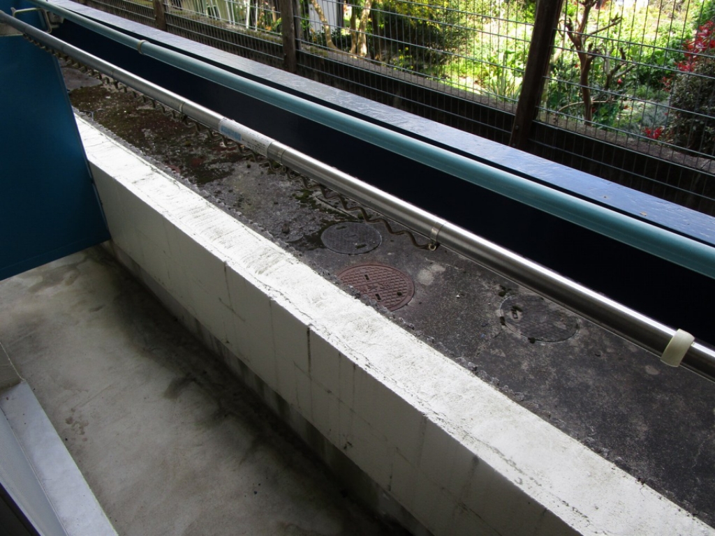 バルコニー　バルコニー