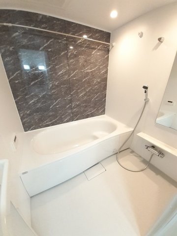 バス・シャワールーム　お風呂です