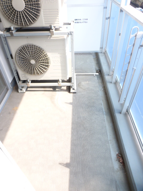 バルコニー　バルコニー