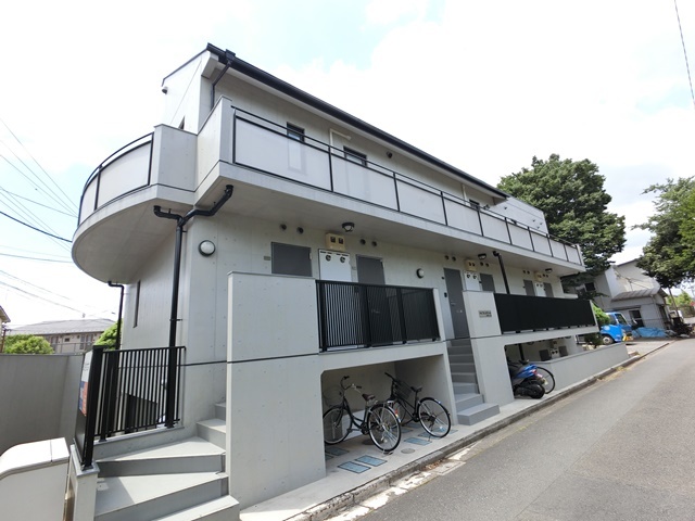 建物外観　丈夫で安心の鉄筋コンクリート造マンションです♪