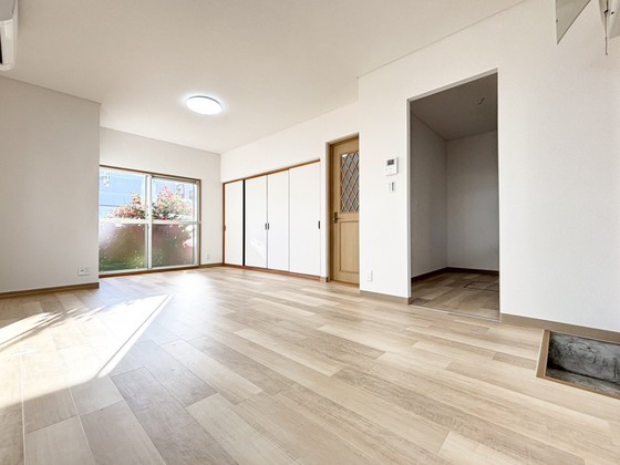 居室・リビング　リビング