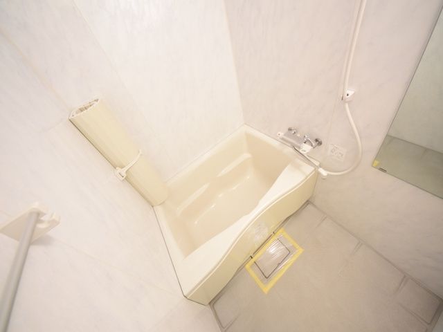 バス・シャワールーム　詳細はタウンハウジング千葉店まで！043-221-3600