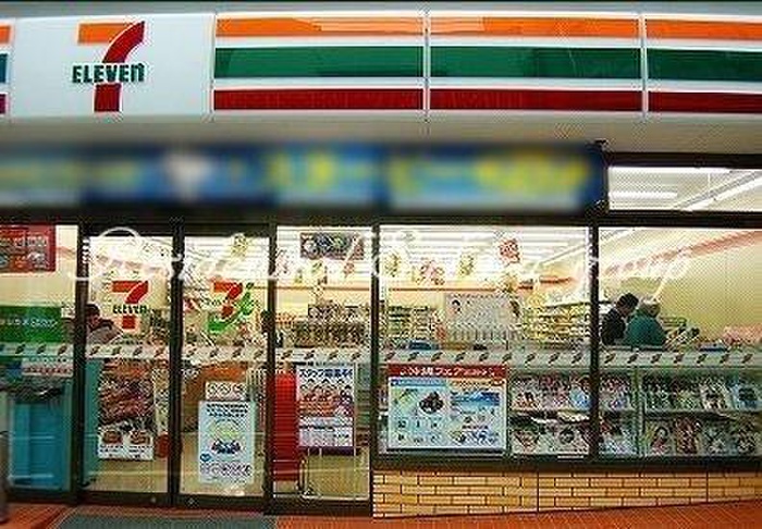 コンビニ　セブンイレブン横浜桜ヶ丘１丁目店（コンビニ）まで168m
