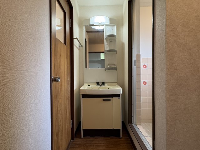 洗面設備　パールハイツくれない