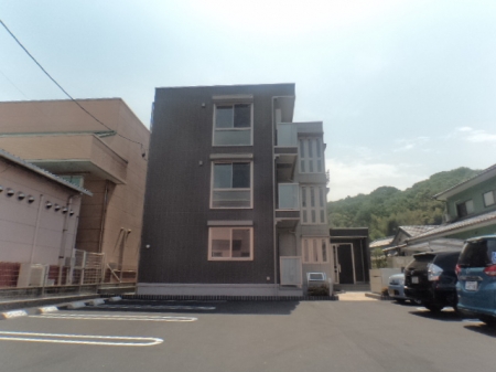 駐車場　車をお持ちの方に嬉しい駐車場付きの物件です