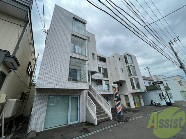 建物外観　札幌市北区北２７条西「ライブリィハウス」