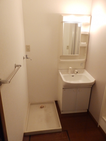 洗面設備　洗面所です