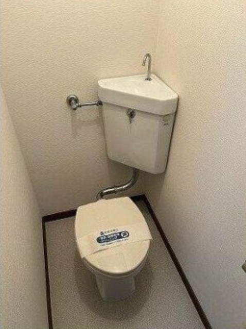 トイレ　別部屋参考写真