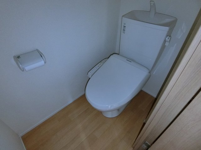 トイレ　他号室参考画像