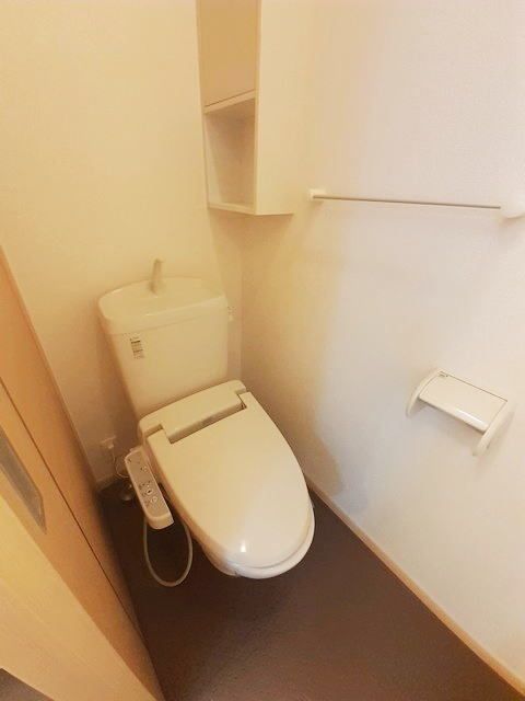 クレッシェのトイレ写真