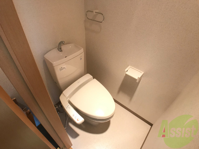 トイレ　トイレはウォシュレット機能付き。シャワートイレは日本の宝。