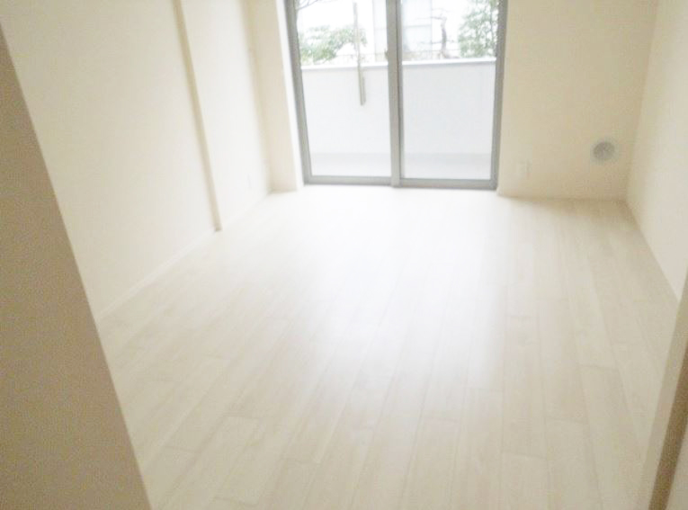 居室・リビング　★広々居室スペース★