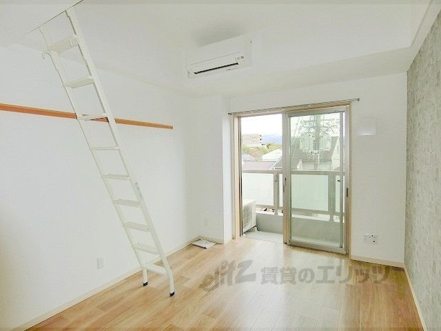 居室・リビング　洋室