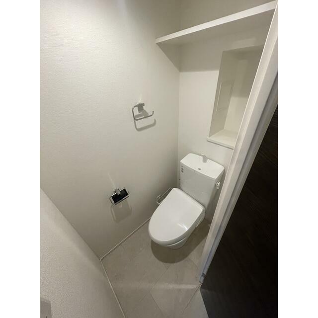 トイレ　※同仕様写真