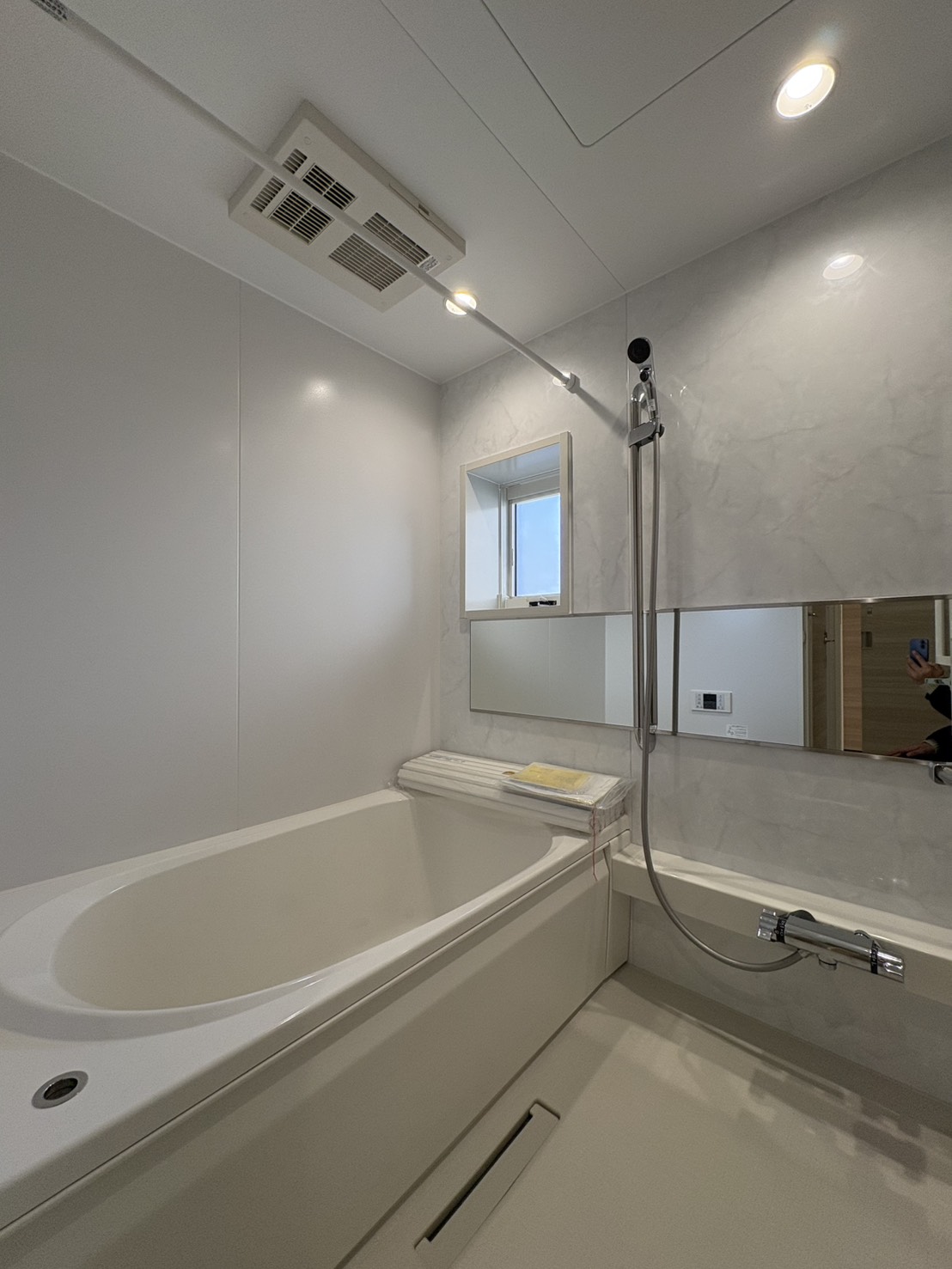 バス・シャワールーム　追炊き機能つき