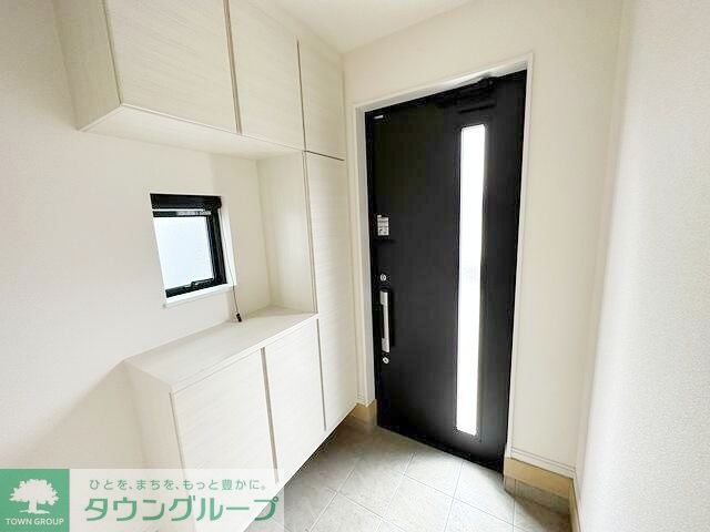 玄関　お部屋探しは【タウンハウジング千葉店】にお任せ下さい♪