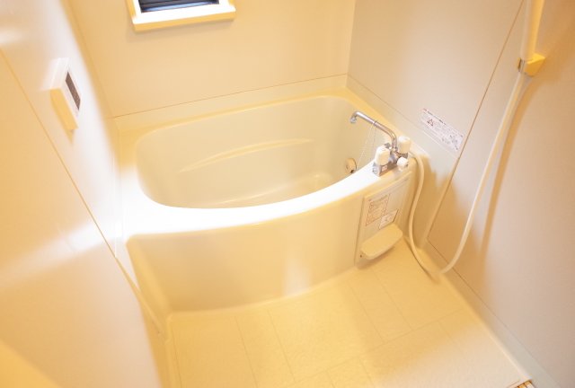 バス・シャワールーム　風呂