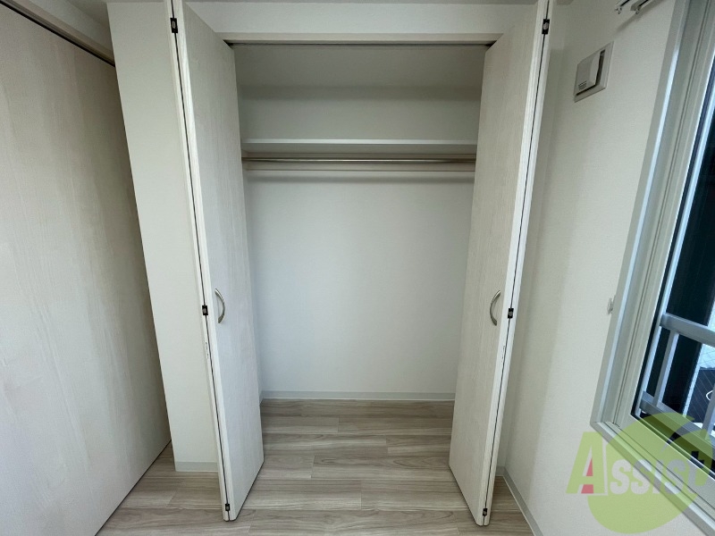 収納　洋室にはクローゼットがあるのですっきり片付きそうです。