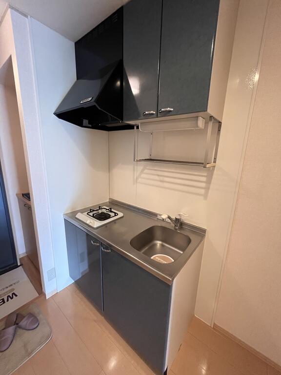 キッチン　反転タイプのお部屋です