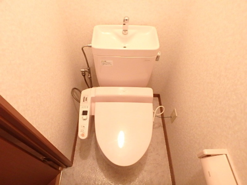 トイレ　図面と現状に相違がある場合には現状を優先