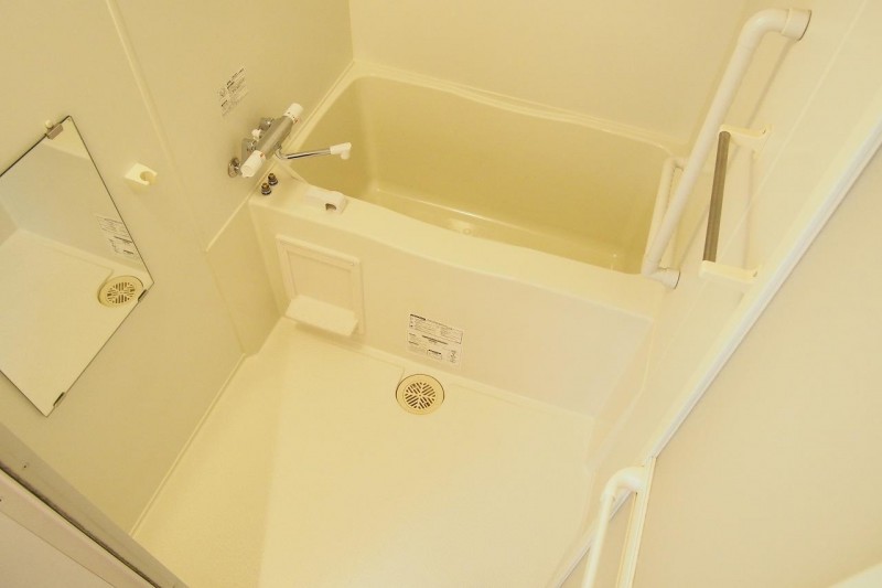 バス・シャワールーム　浴室