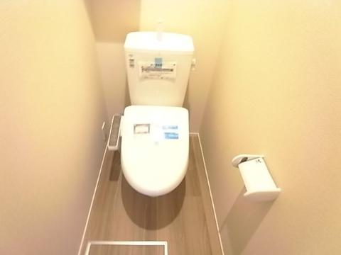 トイレ　トイレ