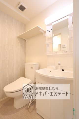 洗面設備　同一仕様写真