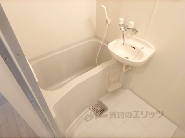 バス・シャワールーム　ユニットバス