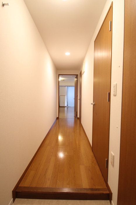 玄関　シンプルで使いやすい玄関です