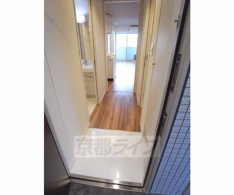 その他部屋・スペース　スッキリとした廊下です・