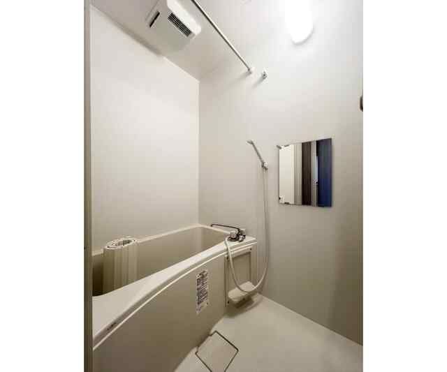 バス・シャワールーム　別号室の参考写真です