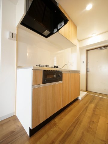 キッチン　※写真は別の部屋のものです。