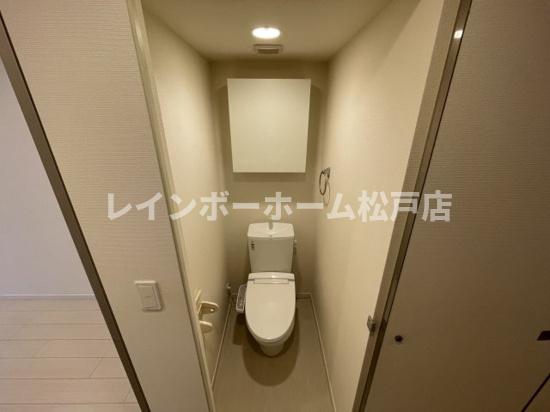 トイレ　トイレもきれいです