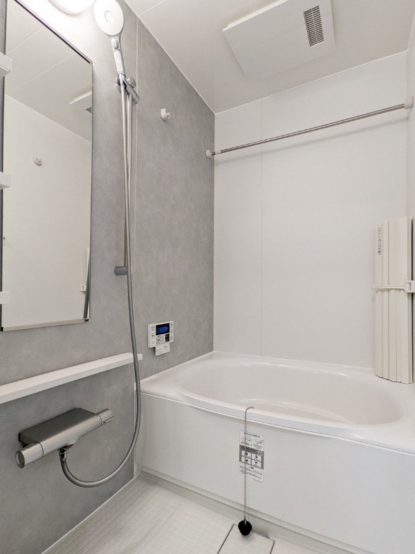 バス・シャワールーム　図面と現状に相違がある場合には現状を優先