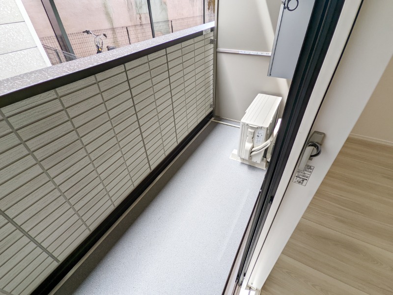 バルコニー　図面と現状に相違がある場合には現状を優先