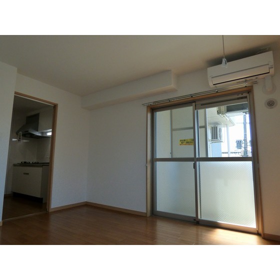 居室・リビング　現状優先