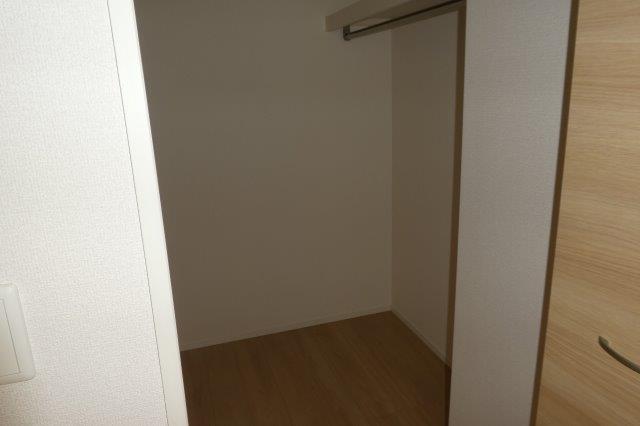 収納　ウォークインクローゼット