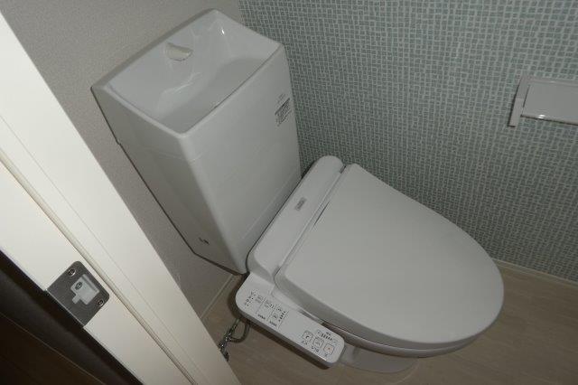 トイレ　ウォシュレット