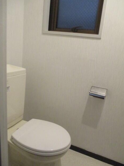 トイレ　バストイレ別☆