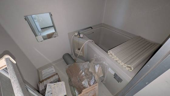 バス・シャワールーム　※修繕中