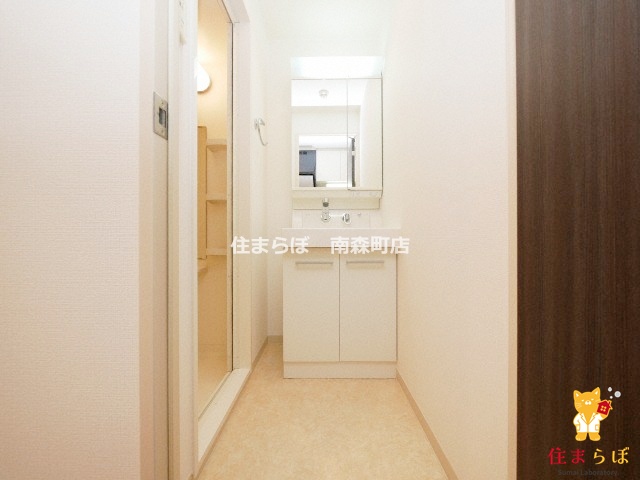 洗面設備　「日常をちょっと特別に、そんな暮らしを描いてみませんか？」