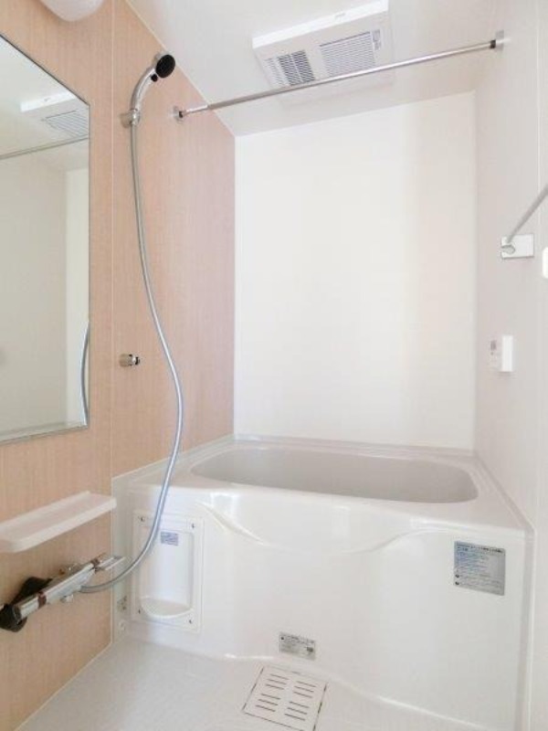 バス・シャワールーム　図面と現状に相違がある場合には現状を優先