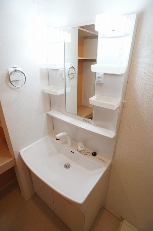 洗面設備　図面と現状に相違がある場合には現状を優先