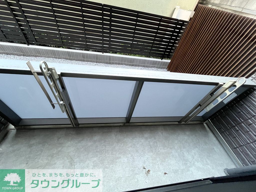 バルコニー　バルコニー